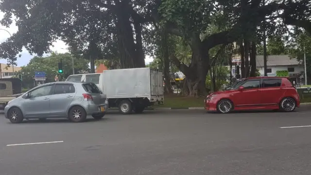 இலங்கையில் இன்று முதல் தளர்த்தப்படும் ஊரடங்கு