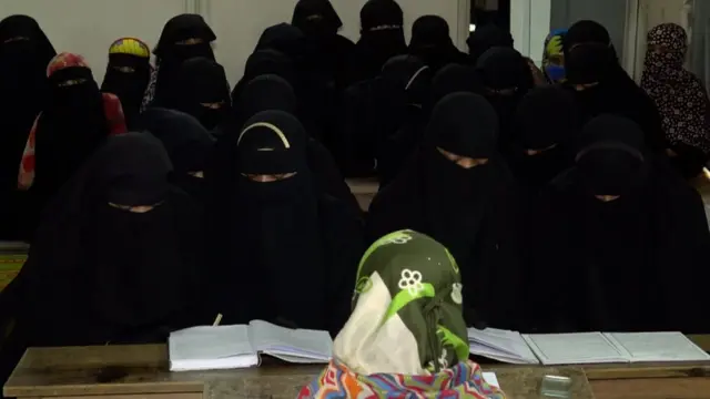 স্কুলে যৌন শিক্ষা