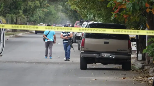 Escena de un crimen en Tecomán.