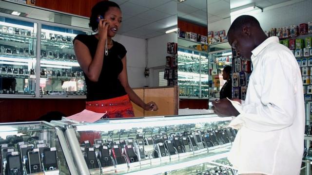 中國製造的便宜智能手機在非洲十分受歡迎。