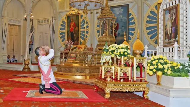 The Thai crown prince pays tribute to his late father during his accession ceremony