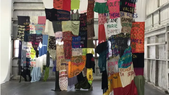 Exhibición proyectosLA