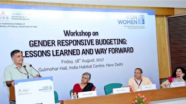 अशोक लवासा