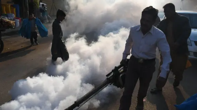 پابناں