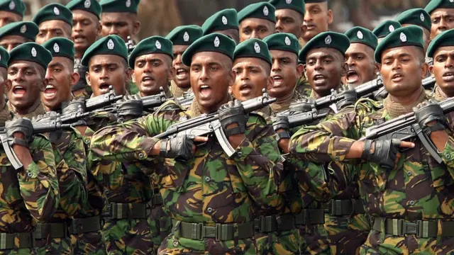 “இரத்ததை அடைக்க வழியில்லாமல் மண்ணை பூசினர்” - போர்க்கால நினைவலைகள்