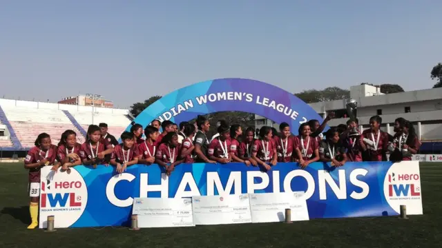 மகளிர் கால்பந்து