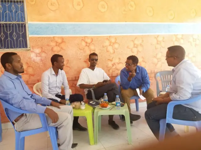 Dhallinyarada ayaa aad u hadal haya musharraxiinta ay taageersan yihiin