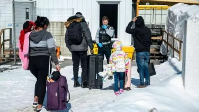 అక్రమ వలస