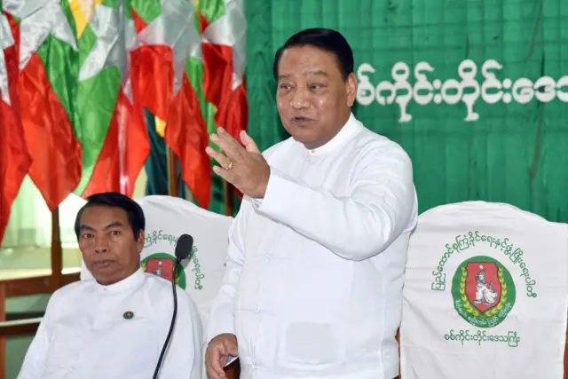 မုံရွာမြို့ကိုရောက်နေတဲ့ ဦးခင်ရီ
