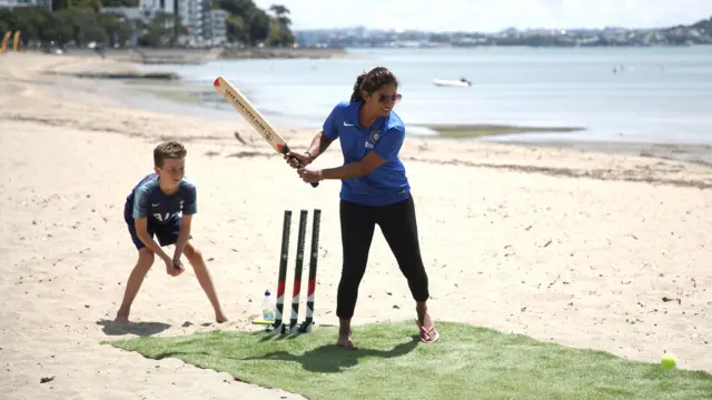 మిథాలీ రాజ్, క్రికెటర్, కామెంటేటర్, బీసీసీఐ