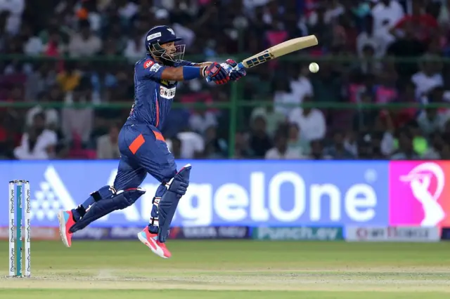 निकलस पूरन