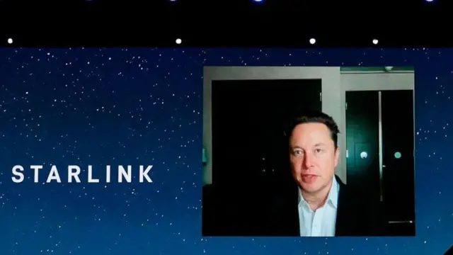 Starlink wit Elon Musk by di side