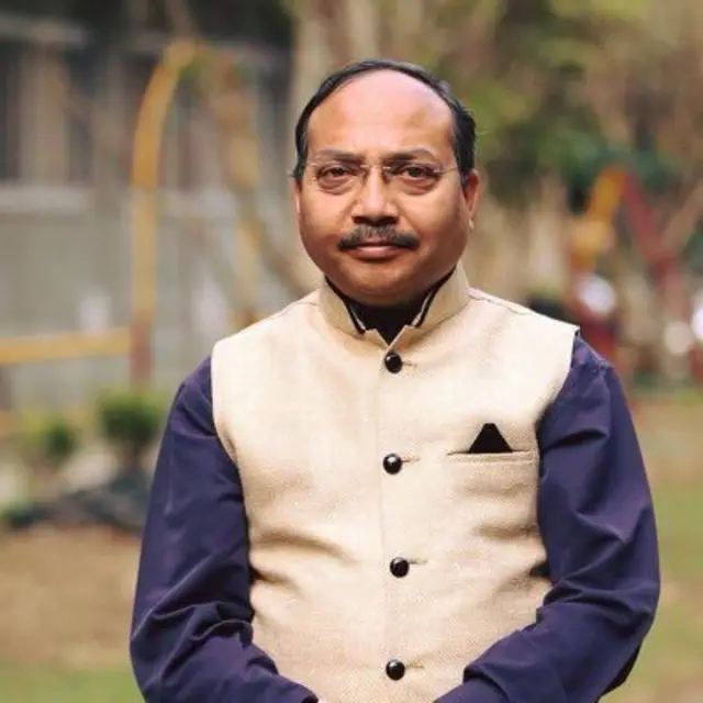 தேர்தலில் தனித்துப் போட்டியிட்டு பாஜகவுக்கு உதவுகிறாரா மாயாவதி?