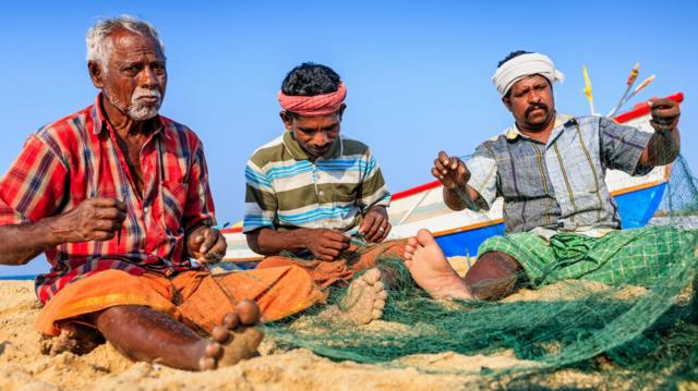 இந்திய பெருங்கடல்: மீன் வளம் முற்றிலும் அழியும் ஆபத்து - தமிழக மீனவர்கள் எதிர்காலம் என்ன ஆகும்?