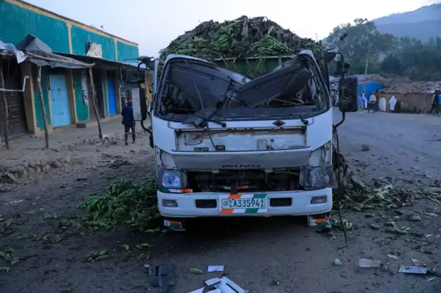 የድሮን ጥቃት የደረሰበት የጭነት ተሽከርካሪ