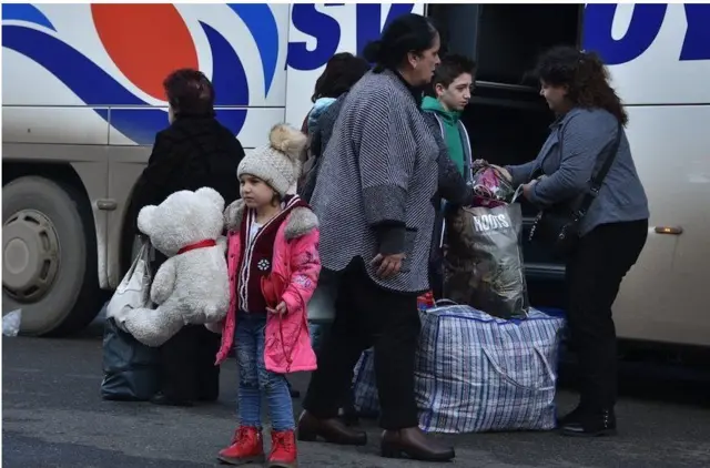 ورود بی‌جاشدگان ارمنی به قره‌باغ در نوامبر سال ۲۰۲۰، به دنبال برقراری آتش‌بس با وساطت روسیه در پی شش هفته درگیری بین ازمنستان و آذربایجان 