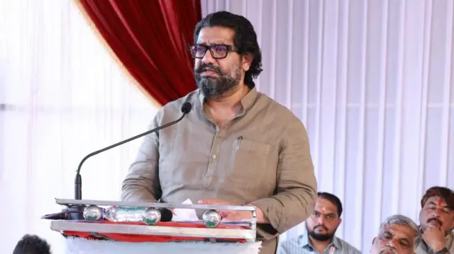 सार्वजनिक बांधकाम मंत्री शिवेंद्रसिंहराजे भोसले 