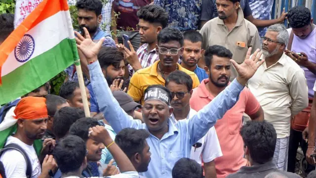 कोलकाता में विरोध प्रदर्शन