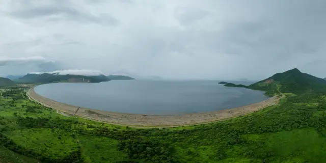 Haroon Nigaat bishaan meetir kiyuubii biiliyoona 74 qabata