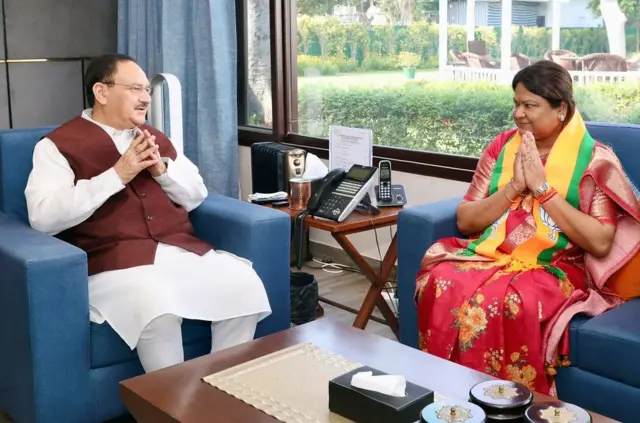 बीते 19 मार्च को बीजेपी के राष्ट्रीय अध्यक्ष जेपी नड्डा से सीता सोरेन की मुलाक़ात