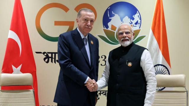 Recep Tayyip Erdogan e Narendra Modi