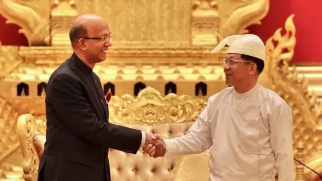 အိန္ဒိယနိုင်ငံဟာ အာဏာသိမ်းပြီးတနှစ်ကျော်အတွင်း စစ်ကောင်စီထံ သံအမတ်ခန့်အပ်လွှာပေးအပ်တဲ့ ဒုတိယမြောက်နိုင်ငံဖြစ်လာခဲ့ပါတယ်။