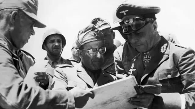 Генерал-фельдмаршал Ервін Роммель - командувач танкової армії "Африка"