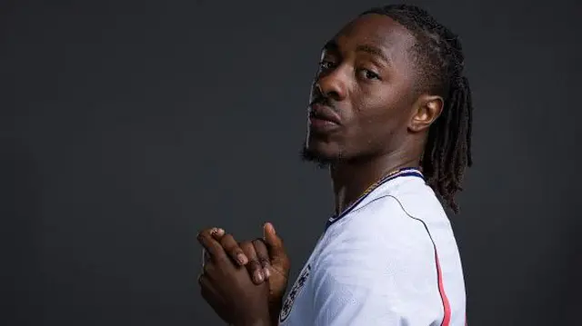 Eberechi Eze dey represent England