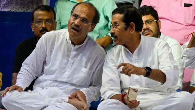 अधीर रंजन चौधरी और शुभंकर सरकार