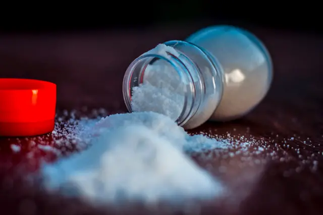 थायरॉईडच्या सगळ्या आजारांवर आयोडिन मीठ हेच औषध?