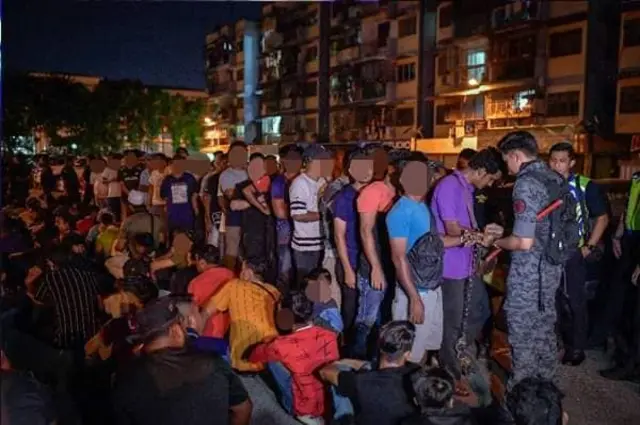 ဖမ်းဆီးခံရတဲ့ မြန်မာနိုင်ငံသားအပါအဝင် နိုင်ငံခြားသားတွေ