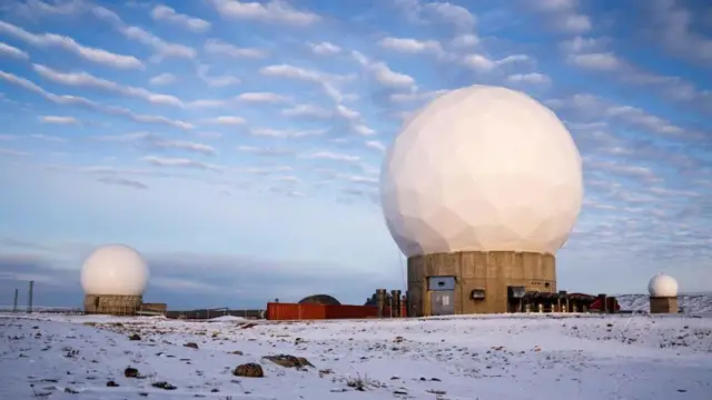 皮图菲克太空基地，前身为图勒空军基地，自二战以来一直由美国控制