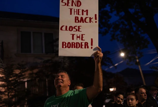 అమెరికా, అధ్యక్ష ఎన్నికలు, వలసదారులు, మెక్సికో, ఆఫ్రికన్లు