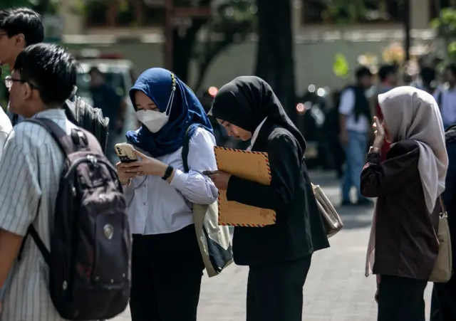 buruh, tenaga kerja, pengangguran