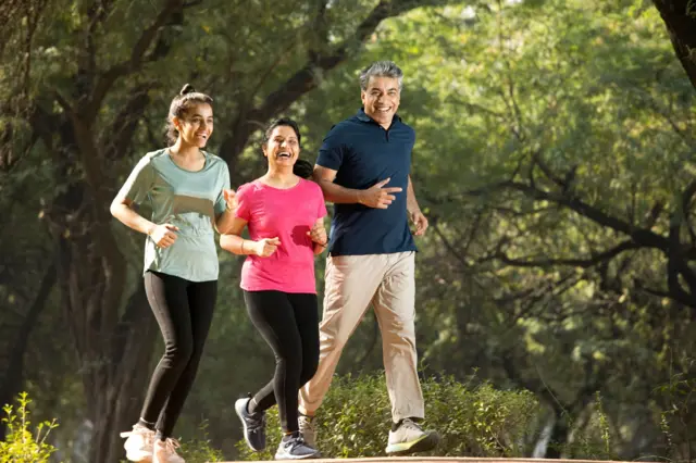 নিয়মিত হাঁটাহাঁটি ডায়াবেটিসের ঝুঁকি কমাতে পারে