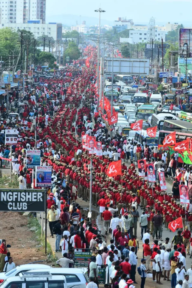 மார்க்சிஸ்ட் கம்யூனிஸ்ட், எம்ஏ பேபி, பொலிட் பீரோ, சிபிஐ எம் , ஆட்சிமன்றக் குழு, பிரகாஷ் காரட், சீதாராம் யெச்சூரி, மதுரை மாநாடு , ஜி ராமகிருஷ்ணன், வாசுகி, கே பாலகிருஷ்ணன், பினராயி விஜயன்