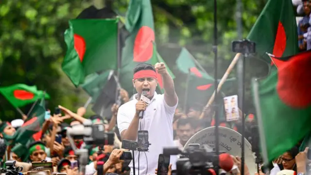 पांच सितंबर को बांग्लादेश में छात्रों ने रैली निकाली. ये तस्वीर उसी रैली की है.