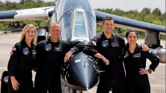 முதல் தனியார் ஸ்பேஸ் வாக் மேற்கொள்ளும் கோடீஸ்வரர் : சாத்தியமானது எப்படி?