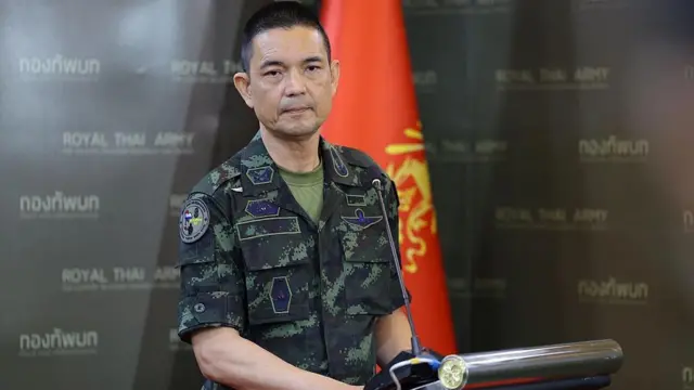 थाई सेना के प्रवक्ता मेजर जनरल विन्थाई सुवारी 