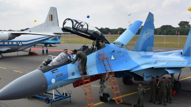 Su 30