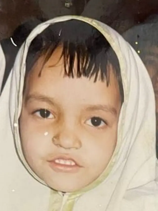 Hari igihe Saleema yigeze kuba ari we mukobwa wenyine m'ishuri