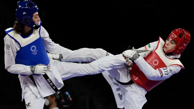ناهید کیانی با شکست مقابل کیمیا علیزاده از المپیک توکیو حذف شد