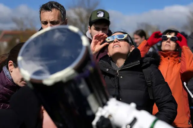 બીબીસી ગુજરાતી સૂર્યગ્રહણ ચંદ્ર ગ્રહણ ભારત  