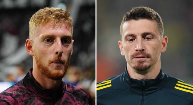 Metehan Baltacı ve Mert Hakan Yandaş'ın yan yana takım eşofmanlı fotoğrafları