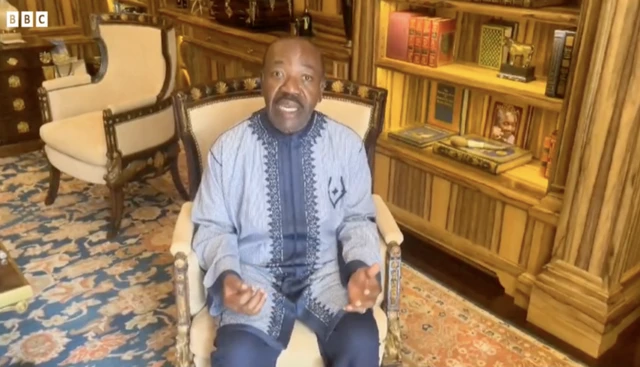 Ali Bongo, bu konuşmasında taraftarlarına ve tüm dünyaya çağrı yaptı, destek istedi.