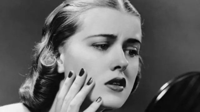 Mata na hawa mataki-mataki a rayuwarsu tun haihuwarsu har tsufa