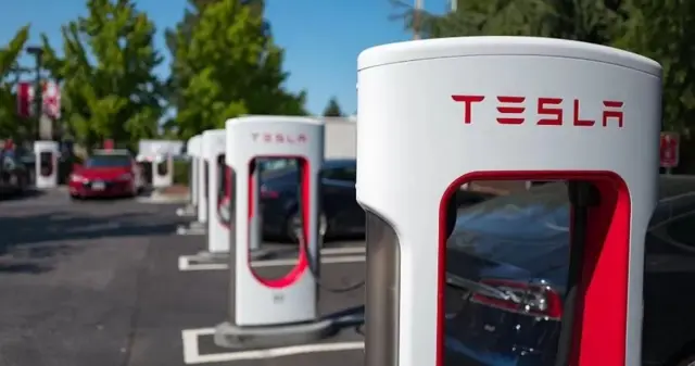 Tesla, Electric Car