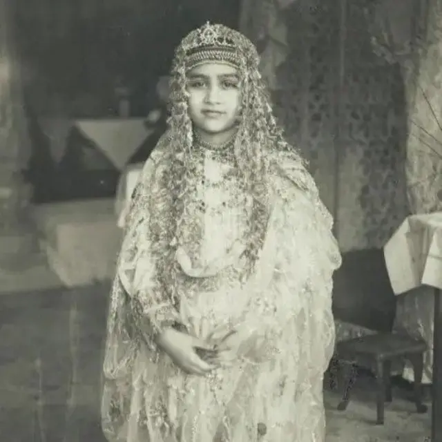 بھوپال کے آخری نواب کی بیٹی عابدہ سلطان کی بچپن کی تصویر