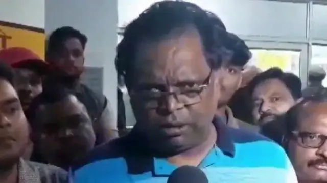 झांसी के चीफ़ मेडिकल सुपरिटेंडेंट सचिन मोहर