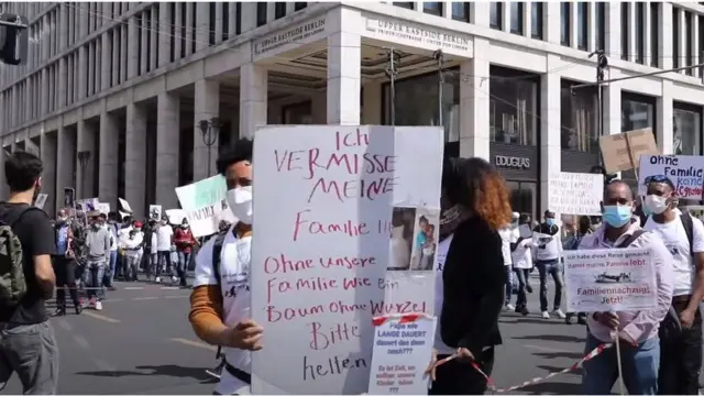 ገለ ካብቲ ቅድሚ ሕጂ ዝካየድ ዝነበረ ሰለማዊ ሰልፍታት ኤርትራውያን ኣብ ጀርመን